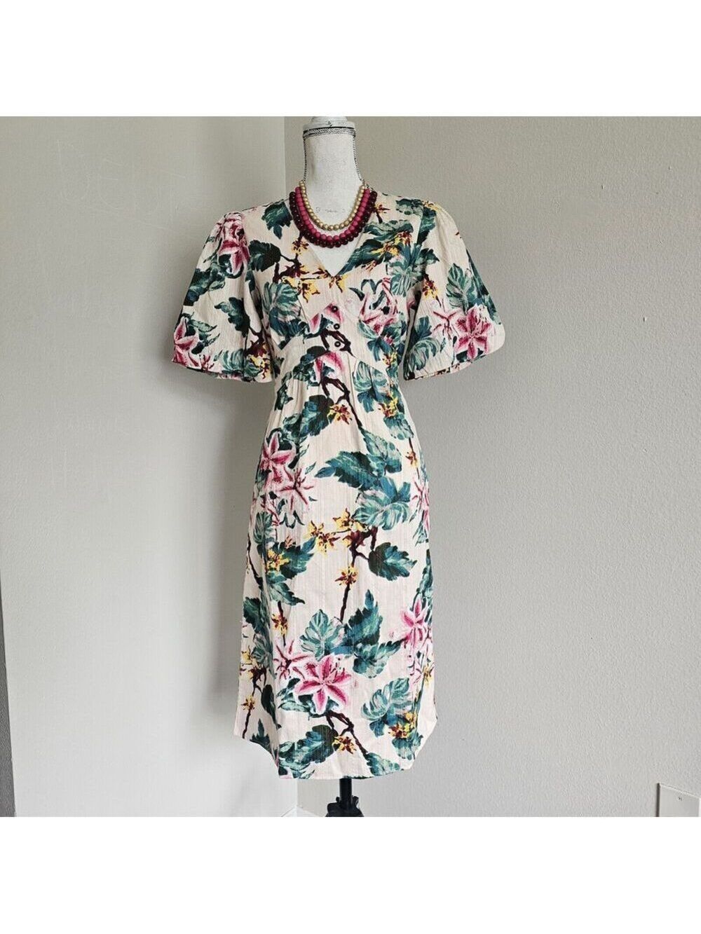 Walter Baker Fabienne Blush Azalea Floral Midi Dress Size M - Picture 11 of 12